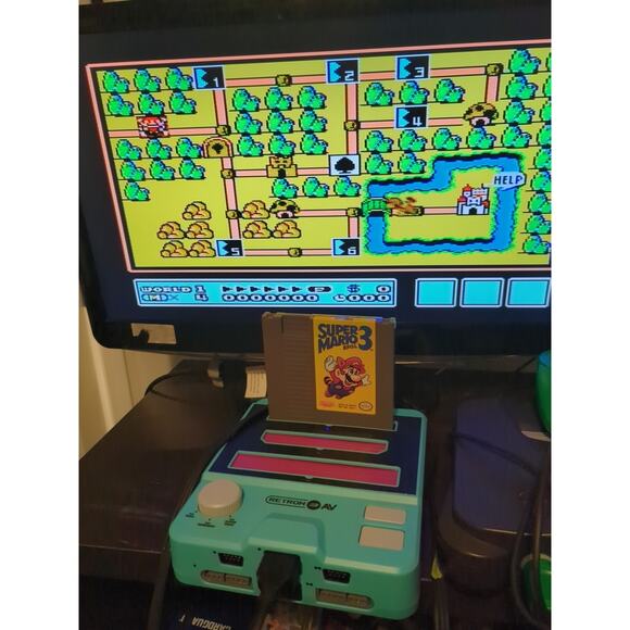 Super Mario Bros. 3 (Nintendo NES, 1990) Cart Only - Picture 3 of 4